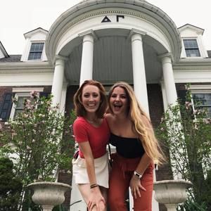 Meet your Posher, Lauren